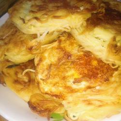 鸡蛋龙须饼的做法[图]