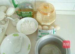 电饭煲蛋糕的做法图解1