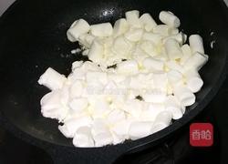 蔓越莓花生牛轧糖的做法图解5