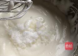 酸奶戚风奶油蛋糕的做法图解8