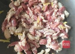 蒜黄炒肉的做法图解7