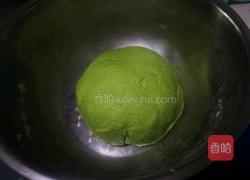 茼蒿蛋黄肉松团的做法图解8