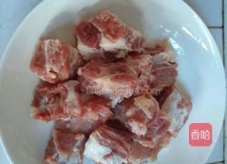 超美味懒人原味排骨的做法图解1