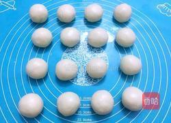 蛋黄酥的做法图解16