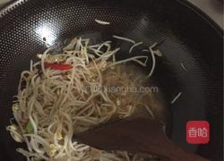 炒绿豆芽的做法图解7