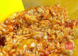 吞拿鱼三明治的做法图解2