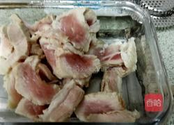 筍干炆咸五花腩的做法图解1