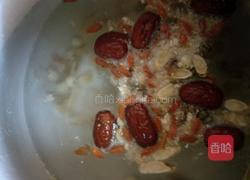 花旗参石斛乌鸡汤的做法图解4