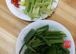 蒜香回锅肉的做法图解2