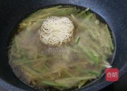 萝卜粉丝汤的做法图解5