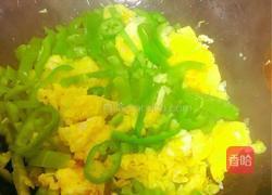 青椒炒蛋的做法图解7