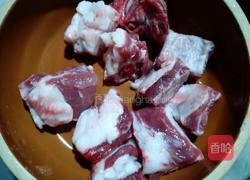 山药排骨汤的做法图解1