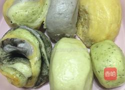 彩色小馒头、黑芝麻花生酱花卷的做法图解16