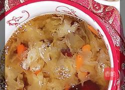 银耳红枣枸杞汤的做法图解8