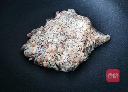 牛轧糖(大枣花生黑芝麻)的做法图解8