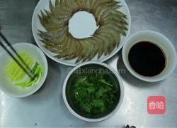 家庭传统油焖大虾的做法图解1