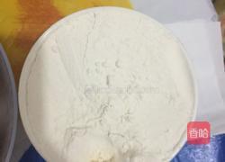 电饭煲蛋糕的做法图解1