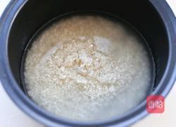 排骨焖饭的做法图解1