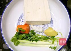 鲁菜大师蔣家常菜豆腐汤的做法图解1