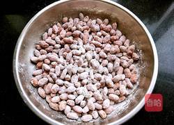 独创美味小花生的做法图解2