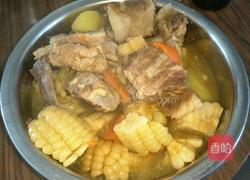 玉米胡萝卜排骨炖土豆的做法图解8