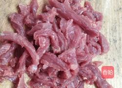 蒜苔炒牛肉的做法图解2