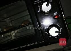 新鲜的烤地瓜 可好吃了的做法图解3