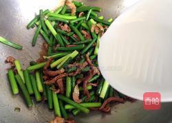蒜苔炒肉的做法图解11