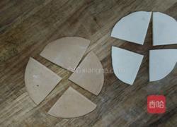 花瓣花卷的做法图解4