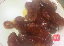 腊肠炒蒜薹的做法图解3