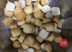 芹香鱼豆腐的做法图解2