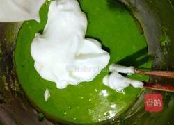 抹茶戚风蛋糕八寸的做法图解10