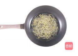 水煮牛肉的做法图解1