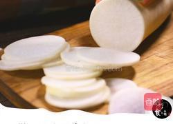 酸辣萝卜的做法图解1