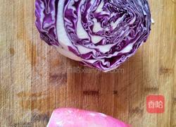 萝卜丝拌甘蓝的做法图解1