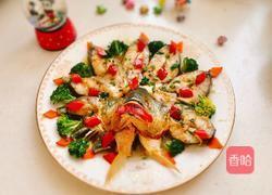 清蒸开屏大黄鱼的做法图解1