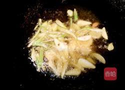 带鱼炖茼蒿的做法图解4