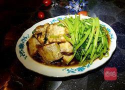 带鱼炖茼蒿的做法图解8