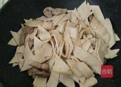 千张炒肉丝的做法图解4