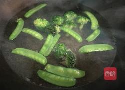 黑胡椒香煎牛排的做法图解3