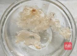 银耳雪梨红枣汤的做法图解4