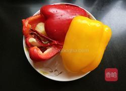 缤纷彩椒的做法图解2
