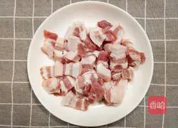 How to make Hawthorn Braised Pork Illustration 1