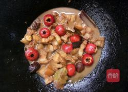 山楂红烧肉的做法图解6