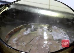 韭菜花炒鸭血的做法图解2