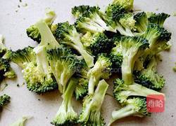 西兰花辣粥的做法图解2