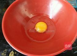 炸香椿鱼的做法图解5