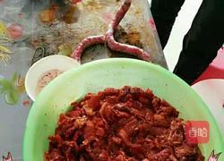 自制麻辣香肠的做法图解1