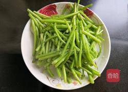 春的气息 凉拌泥蒿的做法图解7