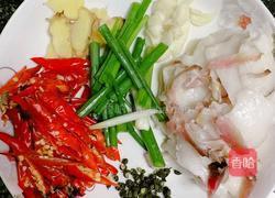 腊肉炒花菜的做法图解1